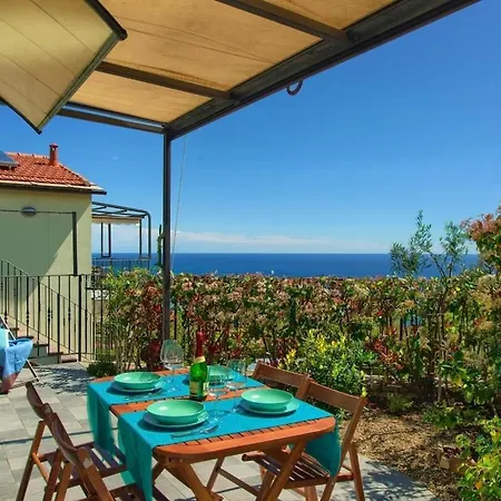Casa Poggi Con Piscina, Vista Mare, Patio Privato, Ac, Posto Auto E Wi-fi Σπίτι διακοπών Imperia