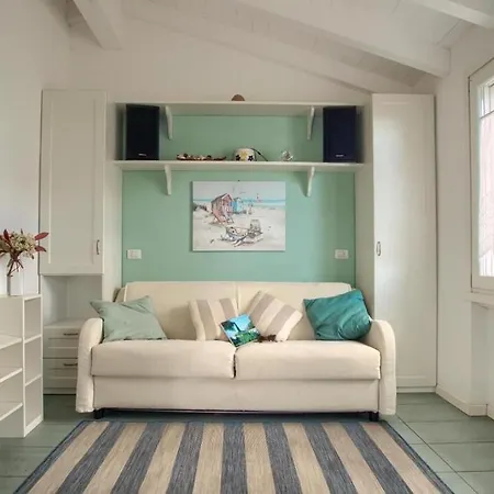 Casa Poggi Con Piscina, Vista Mare, Patio Privato, Ac, Posto Auto E Wi-fi Imperia