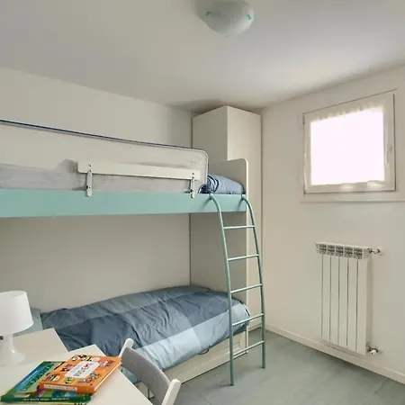 Casa Poggi Con Piscina, Vista Mare, Patio Privato, Ac, Posto Auto E Wi-fi Σπίτι διακοπών *