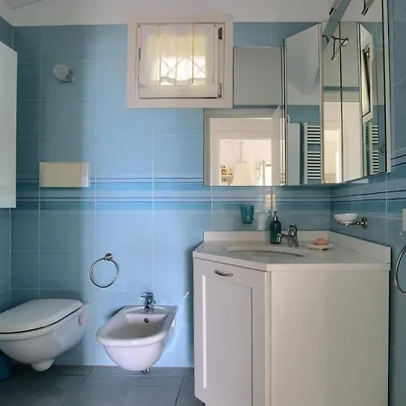 Casa Poggi Con Piscina, Vista Mare, Patio Privato, Ac, Posto Auto E Wi-fi Σπίτι διακοπών