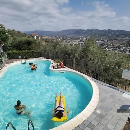 Casa Poggi Con Piscina, Vista Mare, Patio Privato, Ac, Posto Auto E Wi-fi